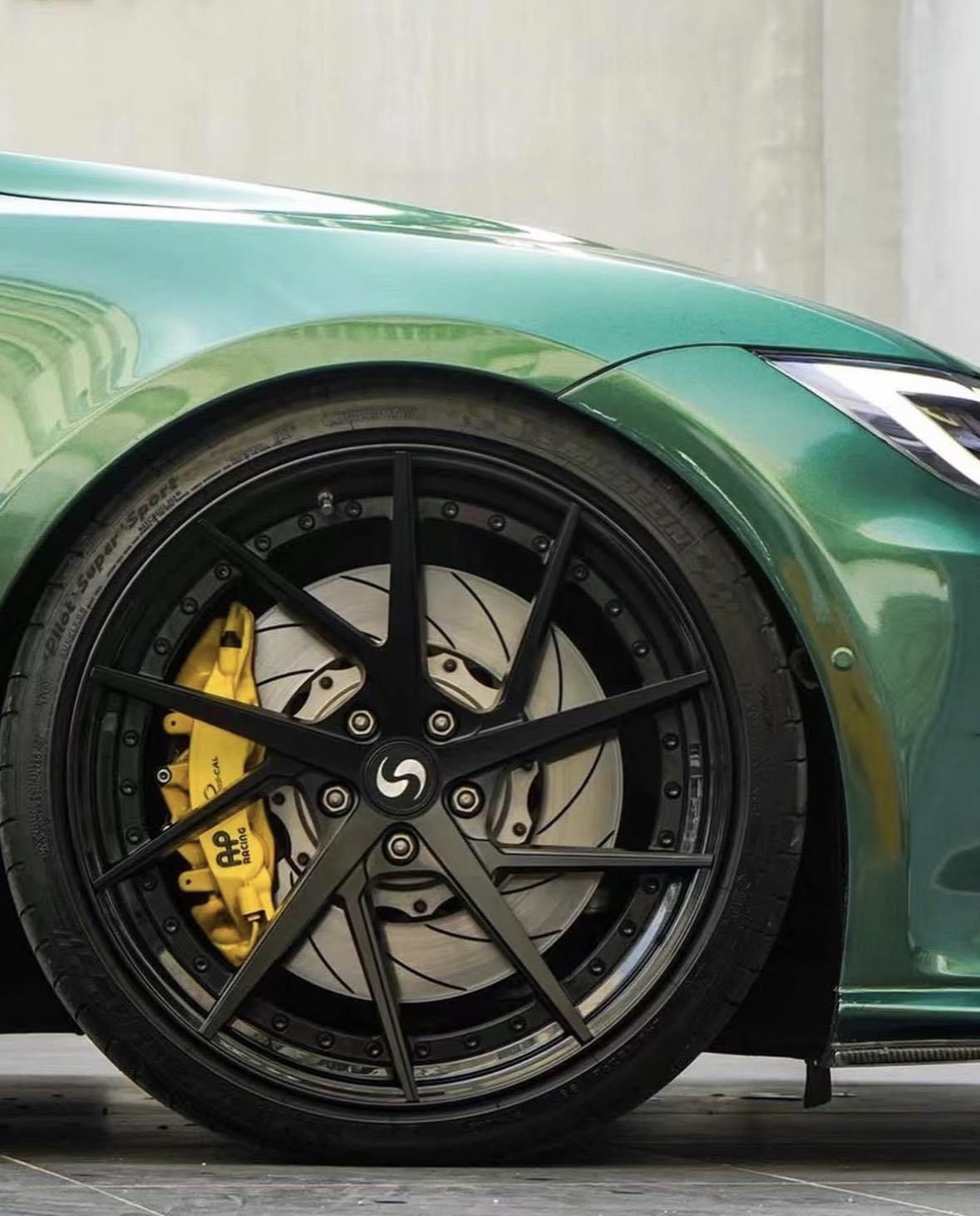 Signature Wheel / 2-Piece / Model S