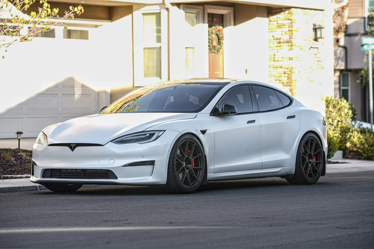 Model S Plaid / 21" SV801 / Graphite Powder / Square
