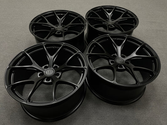 (Open Box ) Model S Plaid / 20" SV104 / Satin Black / 20x10 Square